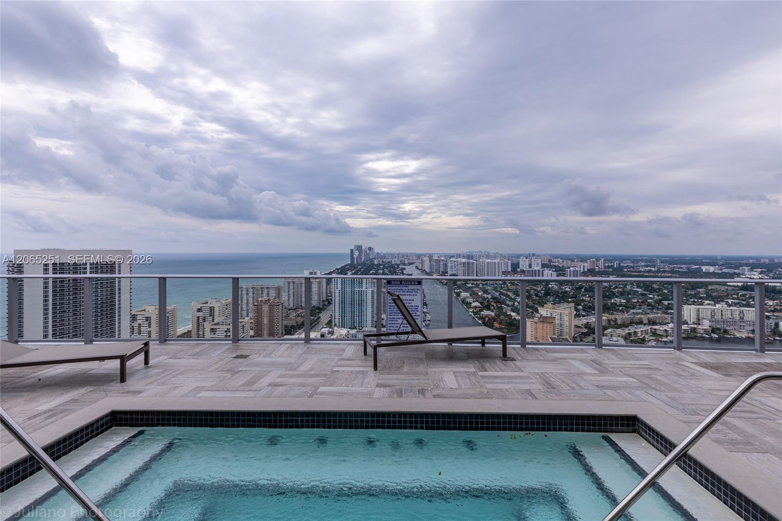 4010 S Ocean Drive R509 Property Photo 36
