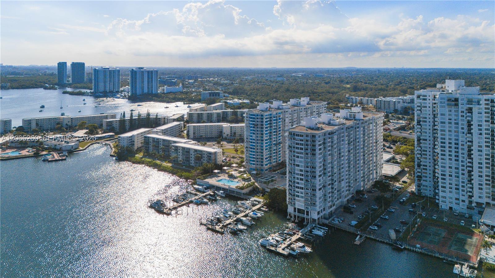 18051 Biscayne Boulevard 1904-1 Property Photo 33