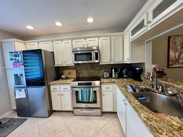 A12065272 Property Photo 4