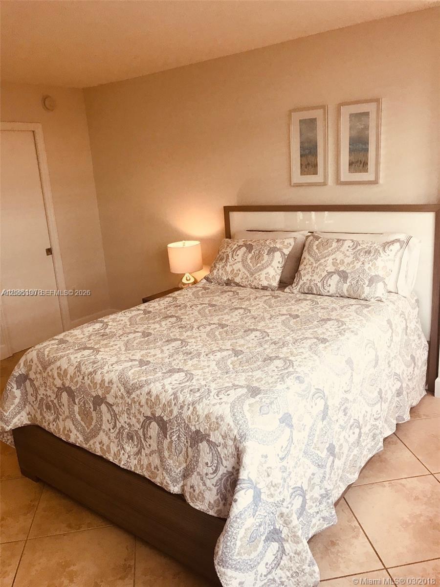 6917 Collins Avenue 912 Property Photo 10