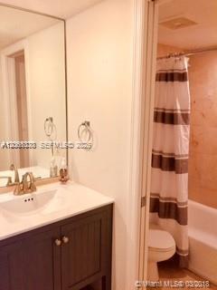6917 Collins Avenue 912 Property Photo 14