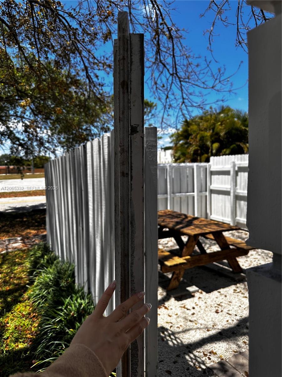 A12065332 Property Photo 2
