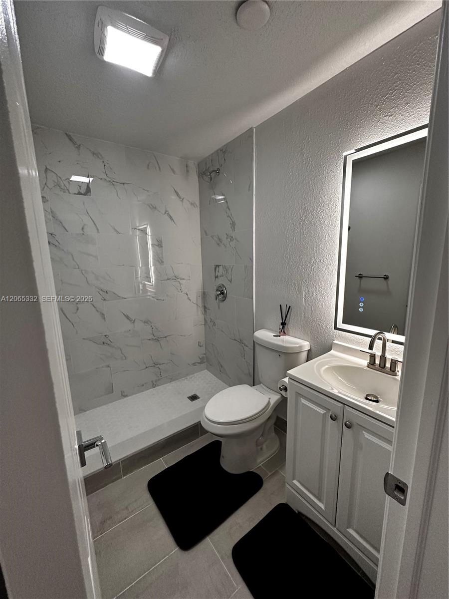 A12065332 Property Photo 8