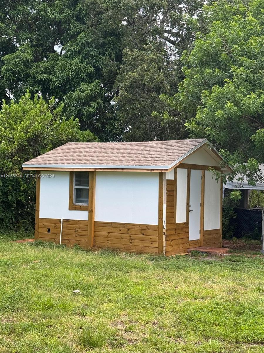 470 Ne 130th Street Property Photo 5