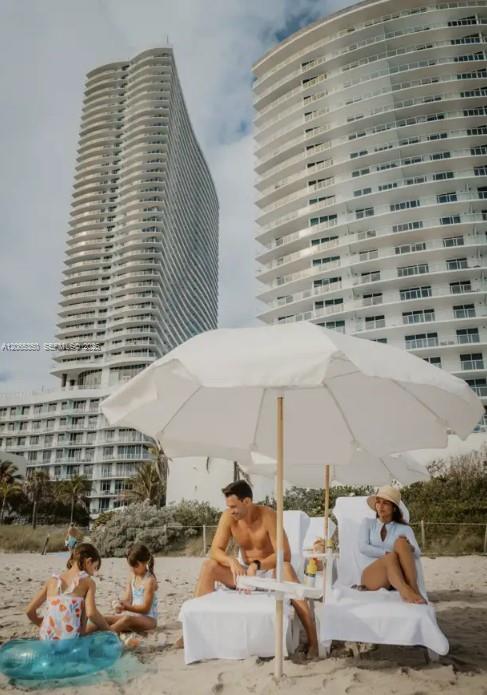 4111 S Ocean Drive 1912 Property Photo 5