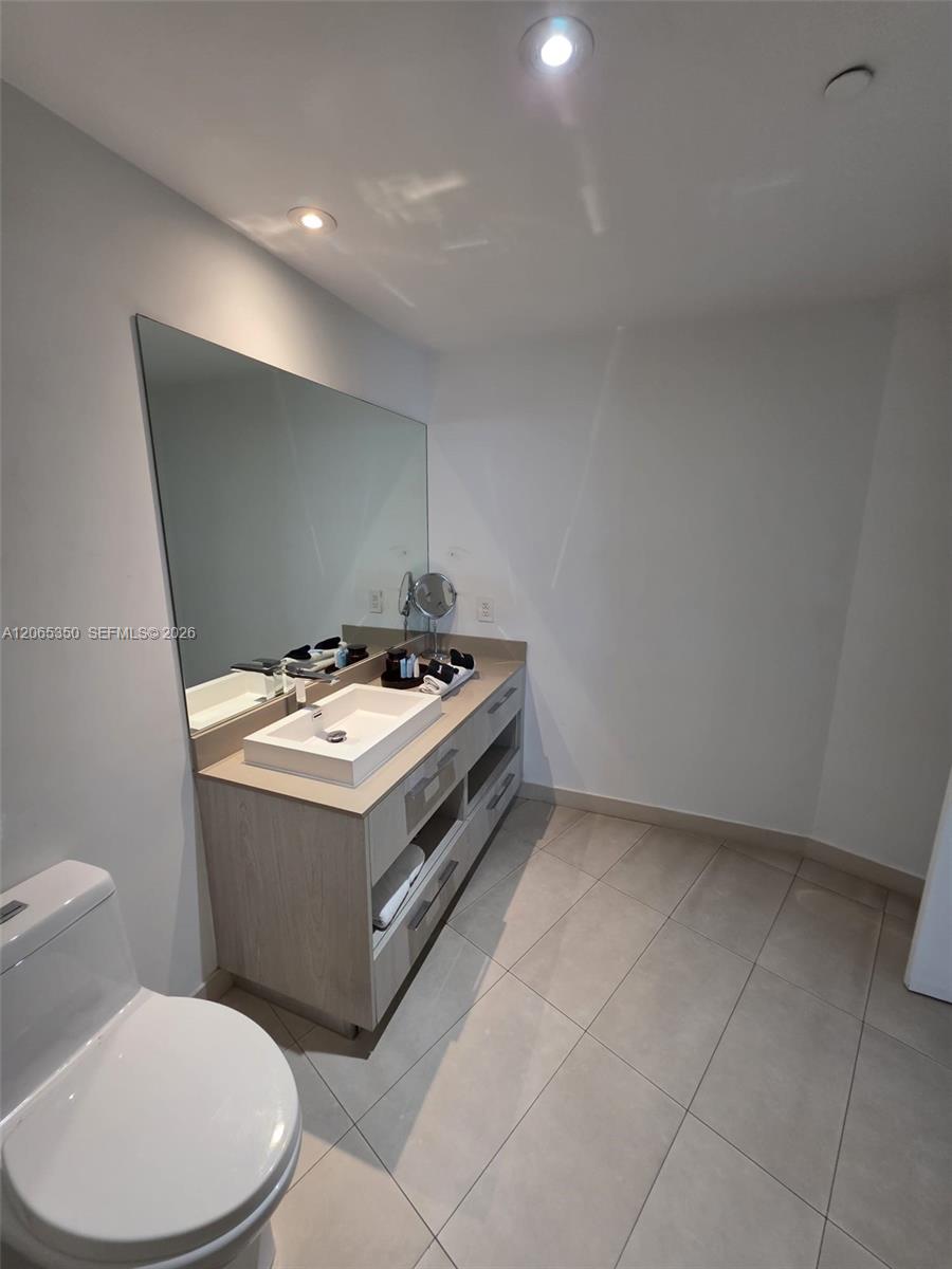 4111 S Ocean Drive 1912 Property Photo 17