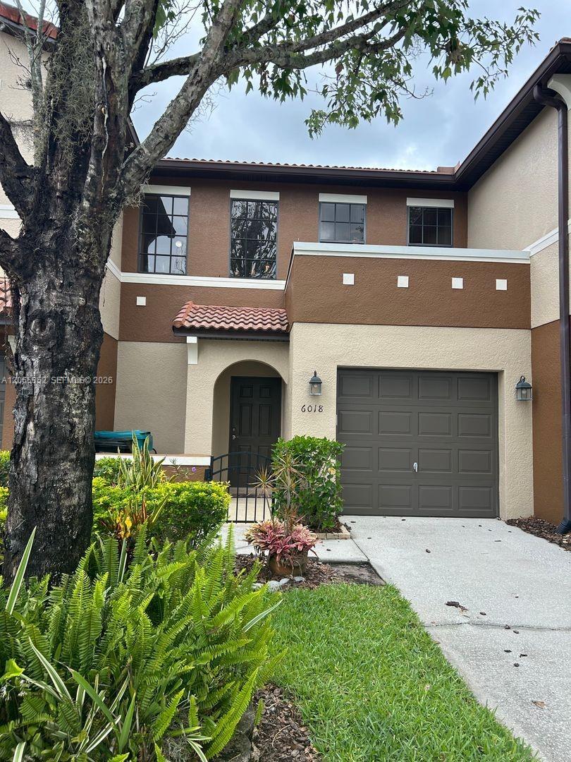 6018 Tivoli Gardens Boulevard Property Photo 8