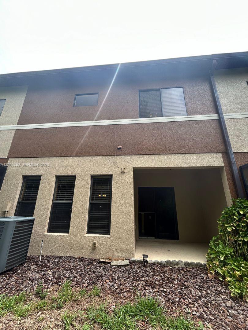 6018 Tivoli Gardens Boulevard Property Photo 11