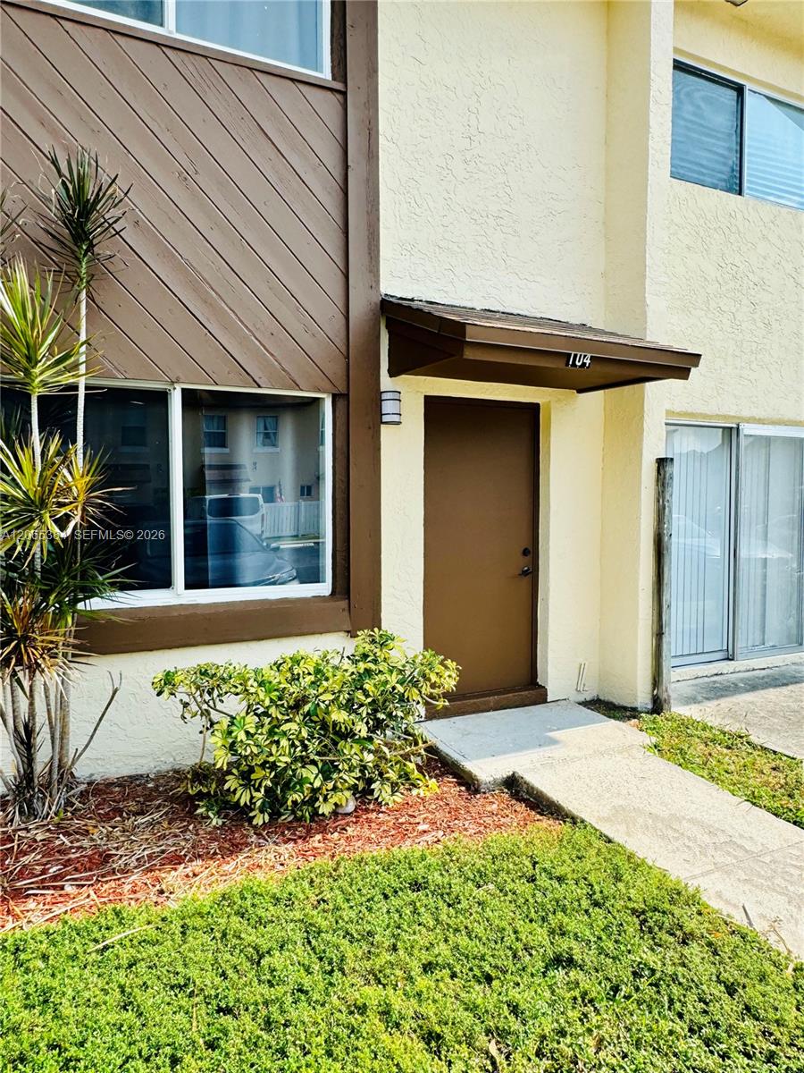 6625 Winfield Boulevard 4-d Property Photo 1