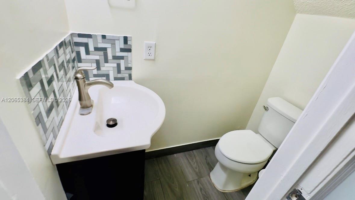 6625 Winfield Boulevard 4-d Property Photo 6