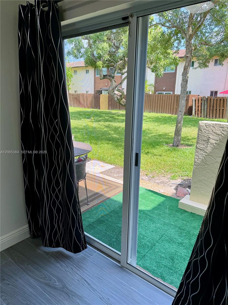 6625 Winfield Boulevard 4-d Property Photo 13