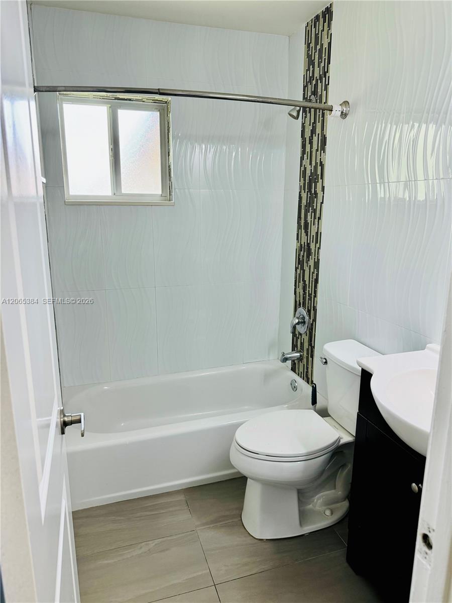 6625 Winfield Boulevard 4-d Property Photo 17