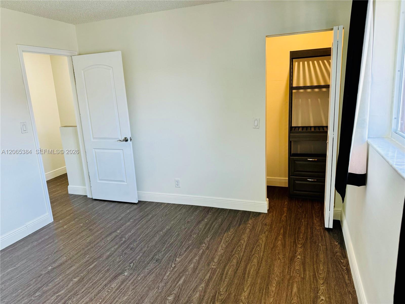 6625 Winfield Boulevard 4-d Property Photo 21