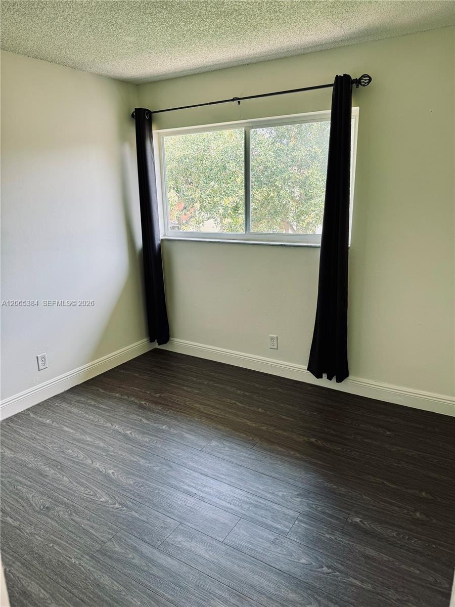 6625 Winfield Boulevard 4-d Property Photo 22