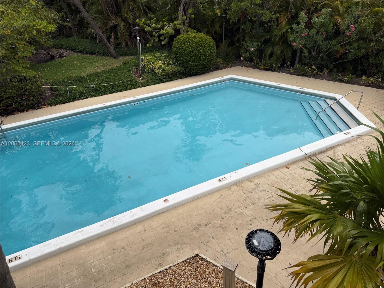170 Ocean Lane Drive 909 Property Photo 5