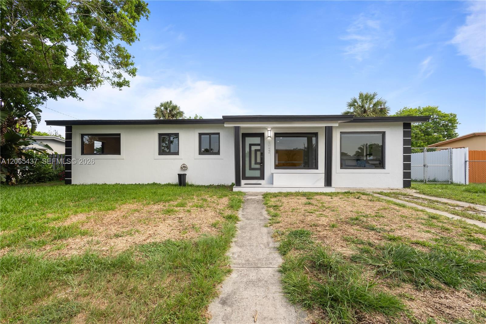 1042 Nw 13th Street Property Photo 1