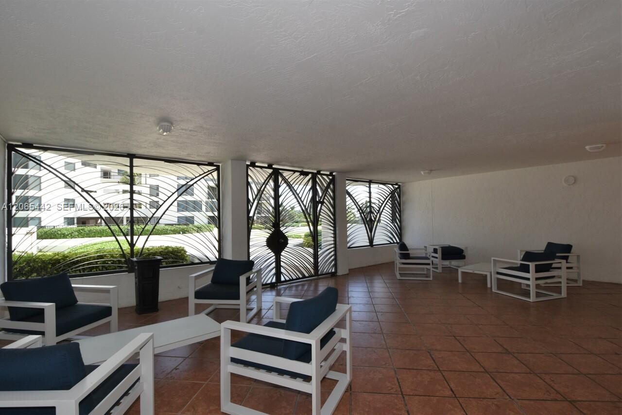 2565 S Ocean Boulevard 112n Property Photo 10