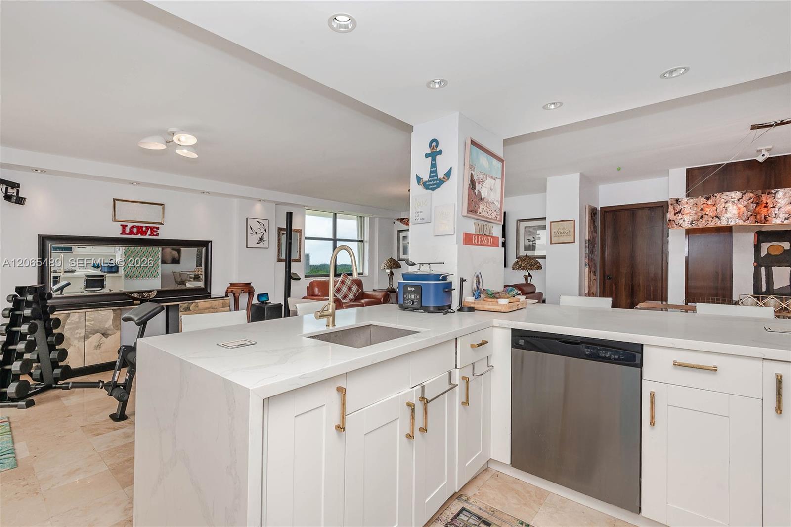 11111 Biscayne Boulevard 1228 Property Photo 8