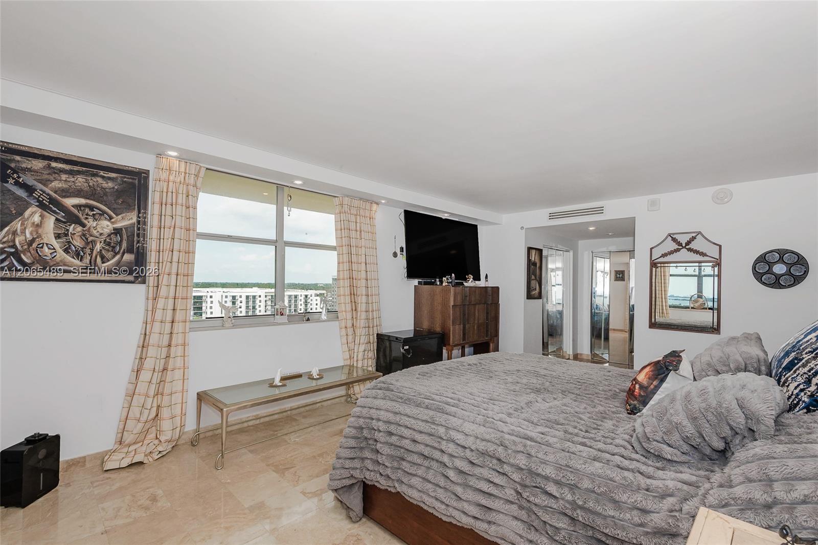 11111 Biscayne Boulevard 1228 Property Photo 21
