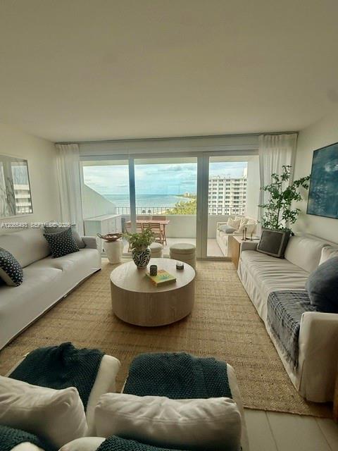 177 Ocean Lane Drive 1203 Property Photo 4