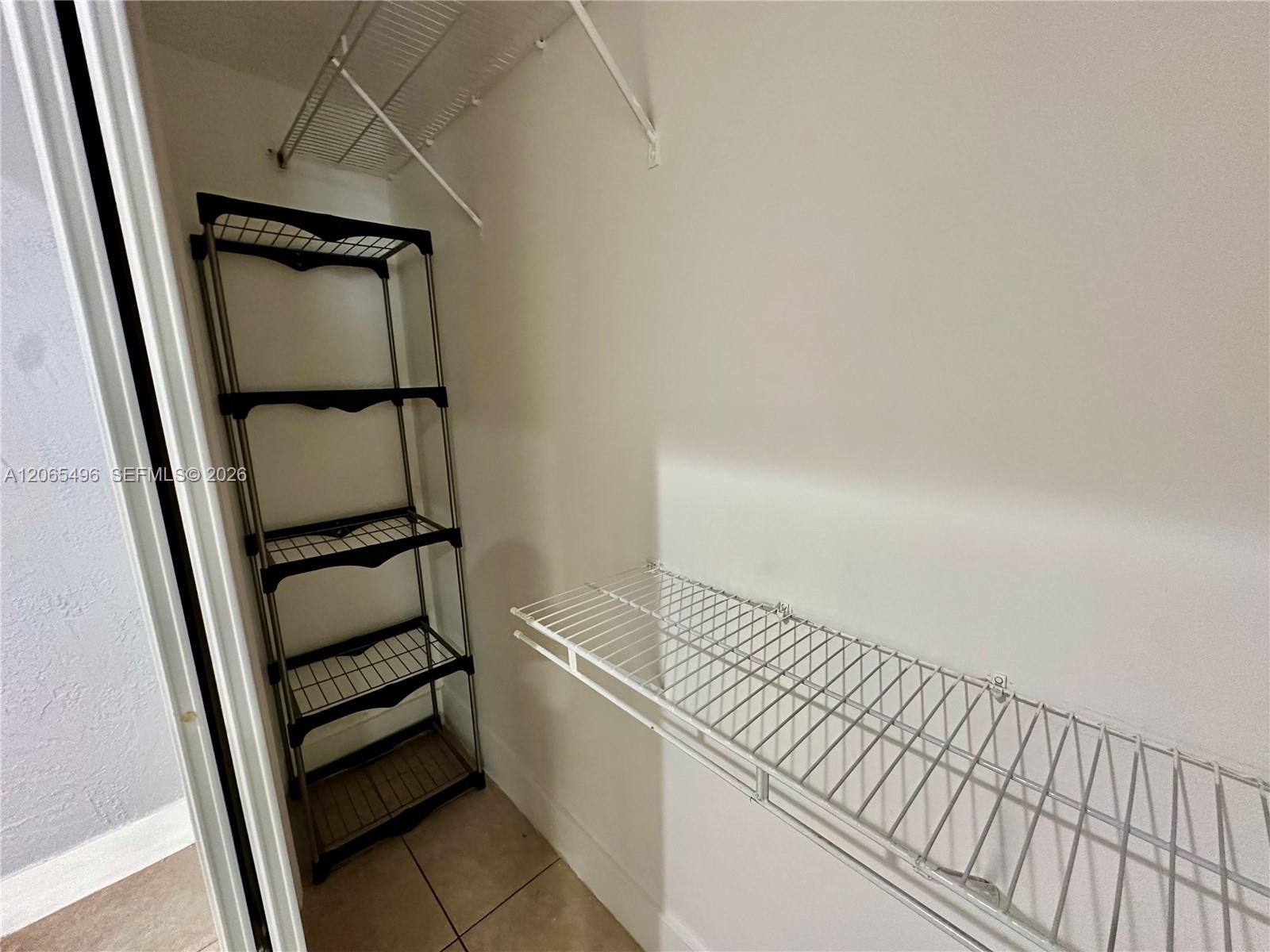 16025 Sw 53rd Terrace Efficiency Property Photo 4