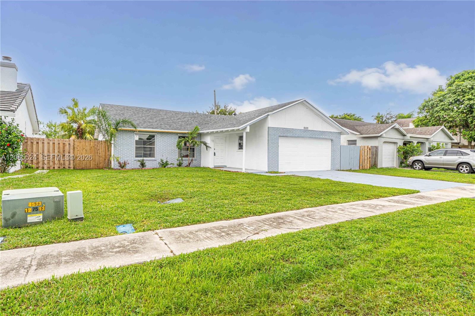 8500 Sw 20th Street Property Photo 2