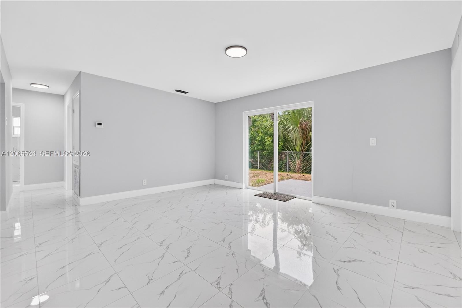 8500 Sw 20th Street Property Photo 13
