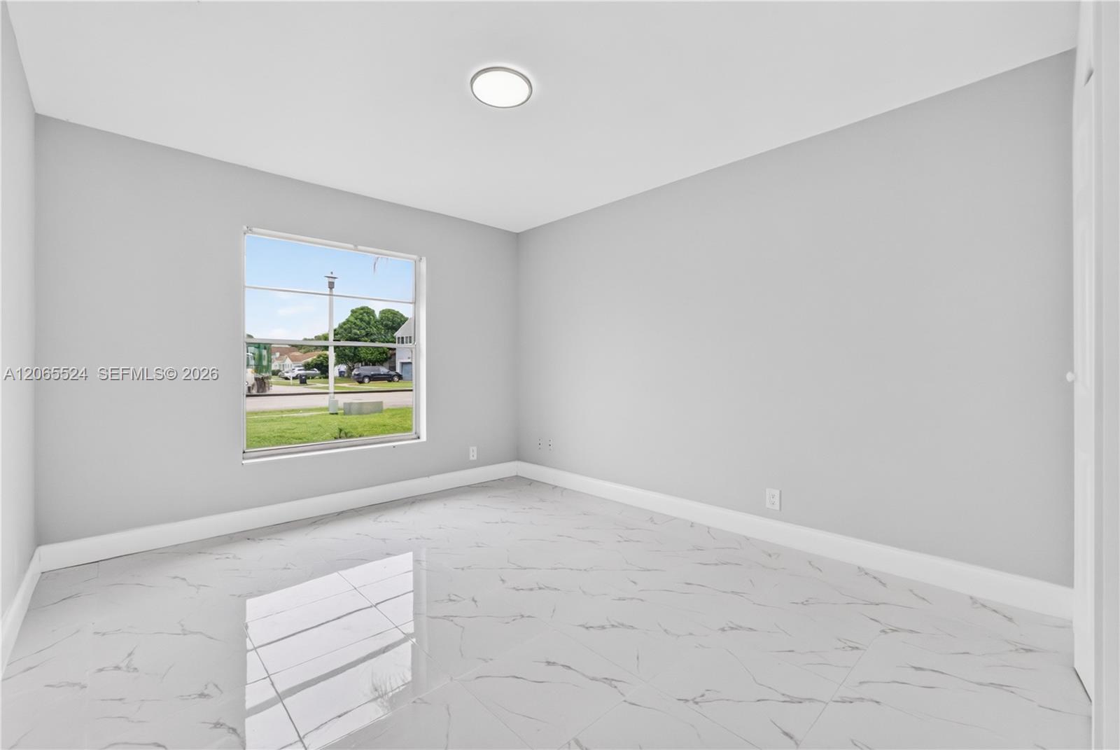 8500 Sw 20th Street Property Photo 28