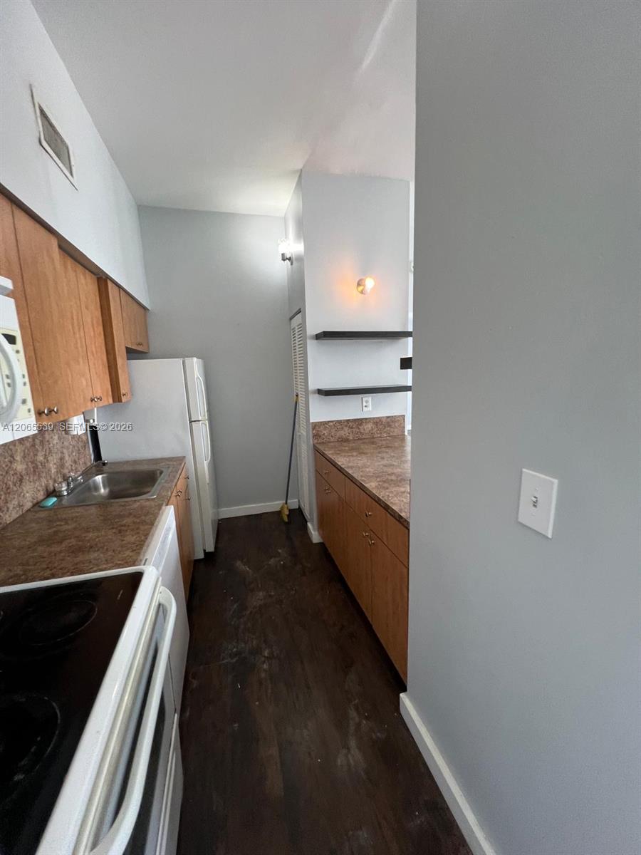 7400 W 20th Avenue 111 Property Photo 19