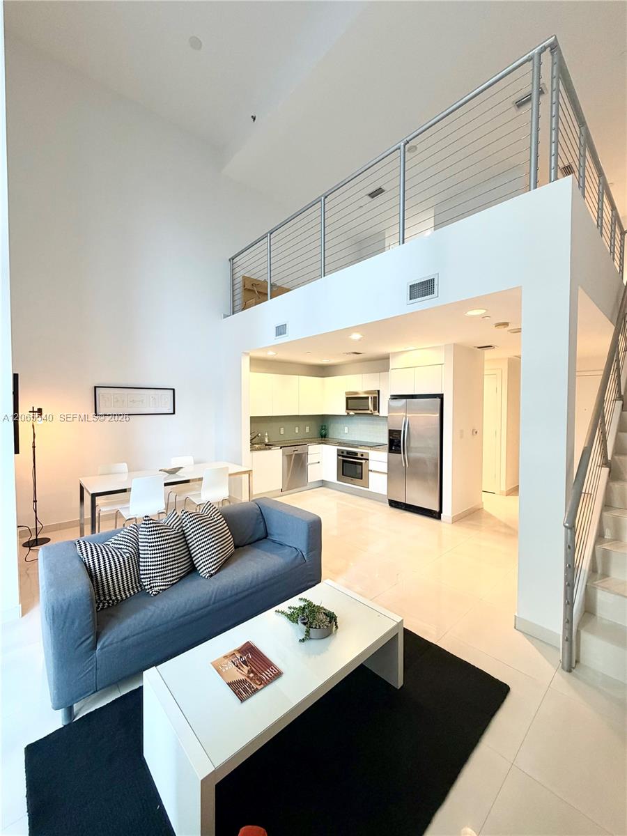 1050 W Brickell Avenue 206 Property Photo 7