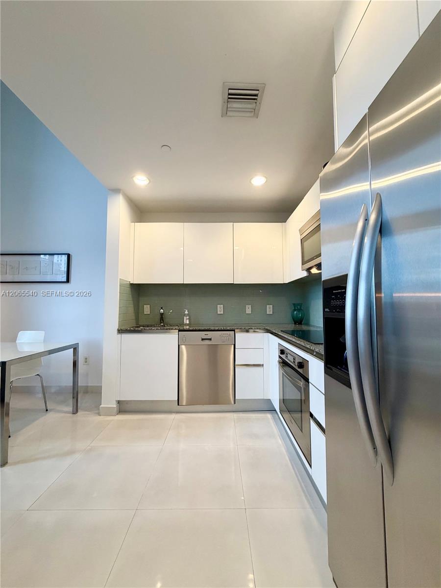 1050 W Brickell Avenue 206 Property Photo 11