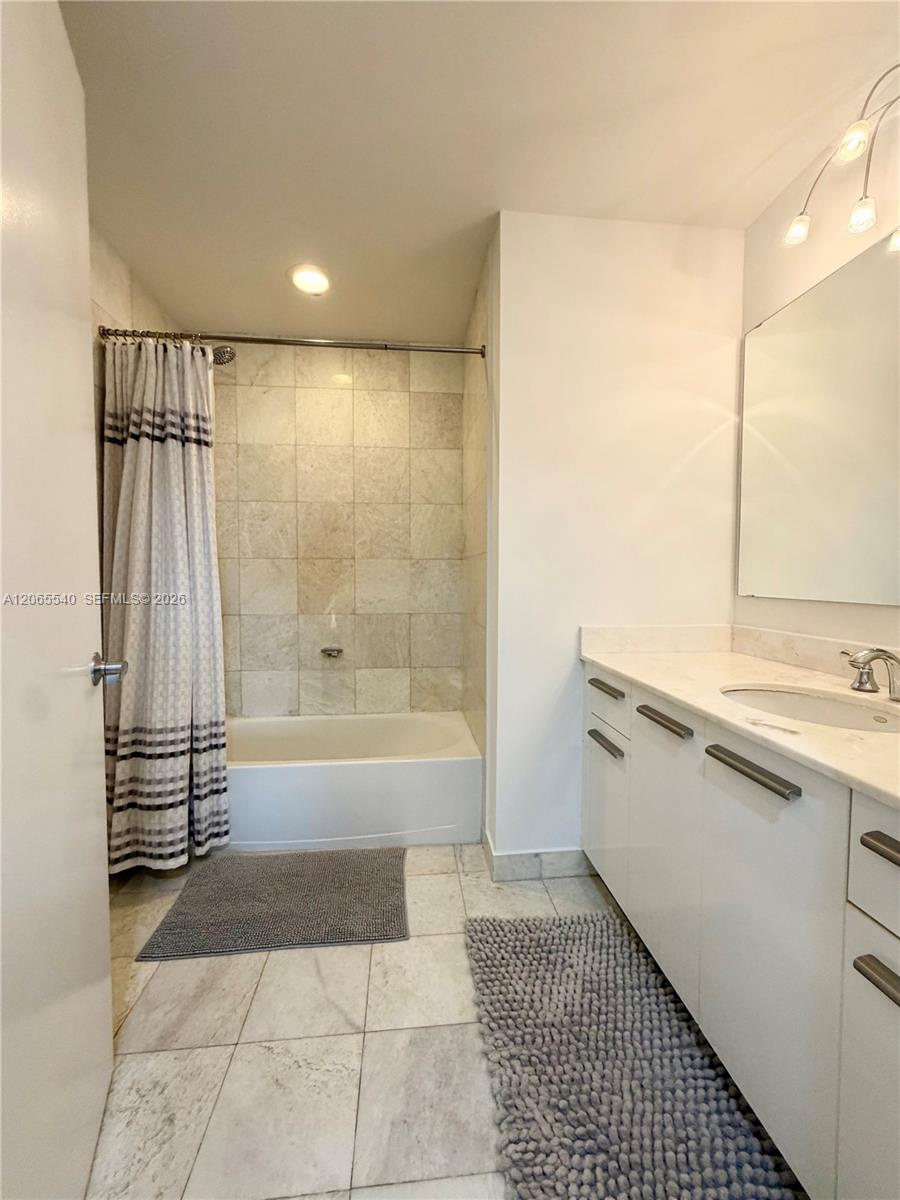 1050 W Brickell Avenue 206 Property Photo 24