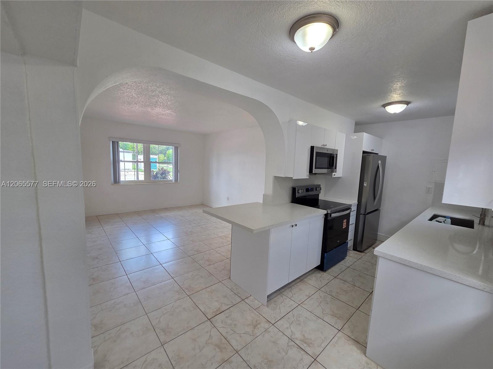 10500 Sw 30th Street Property Photo 5