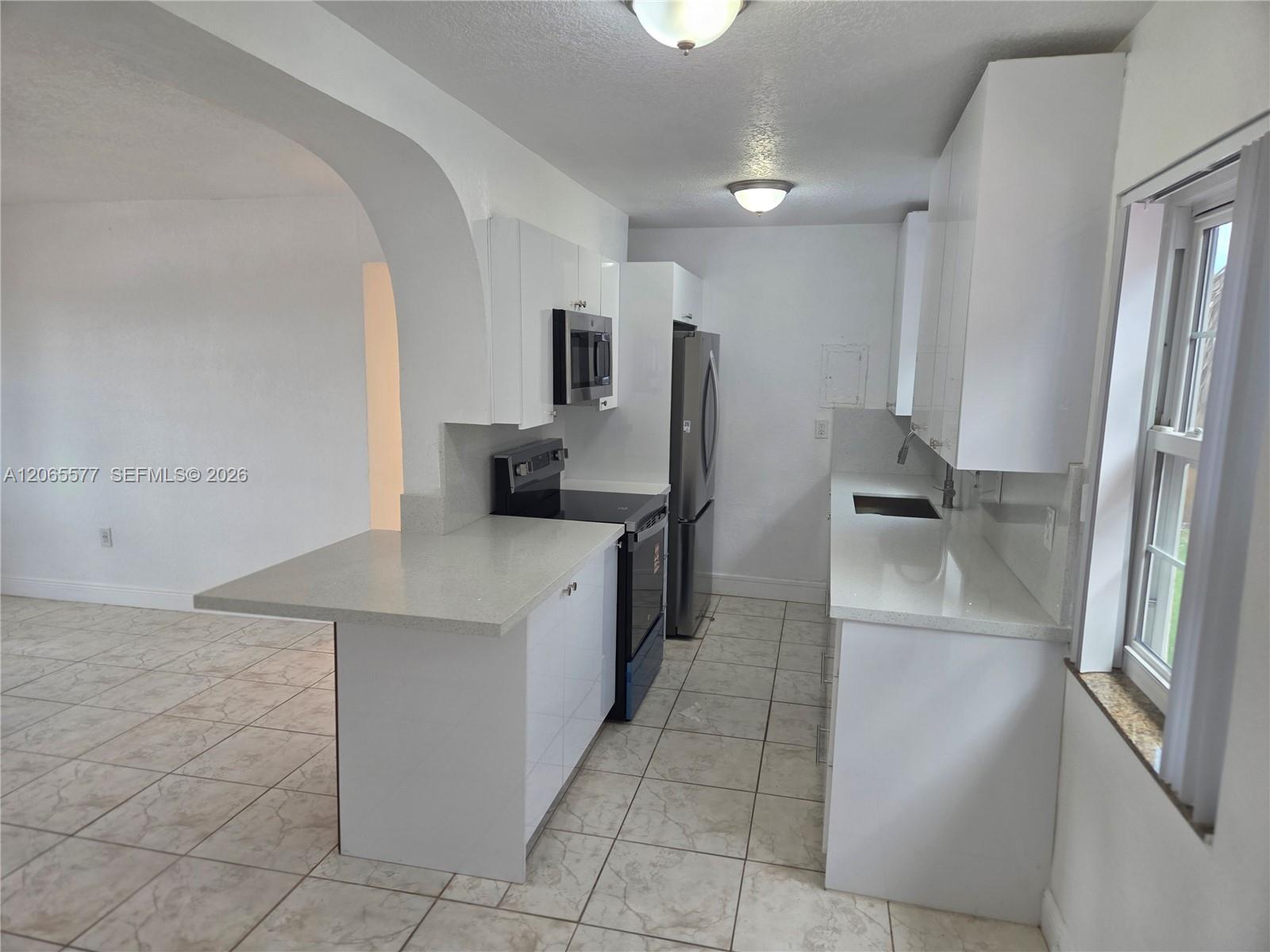 10500 Sw 30th Street Property Photo 8