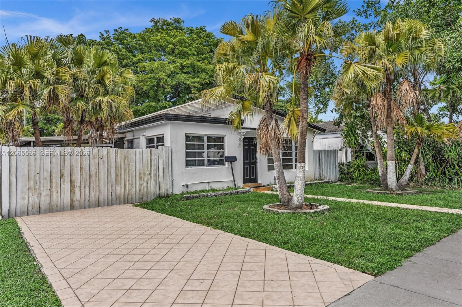 1943 Rodman Street Property Photo 1