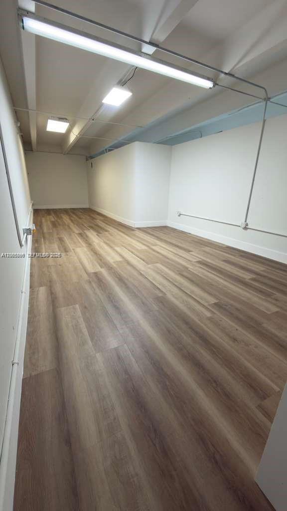 1671 W 37th Street 2 Property Photo 20
