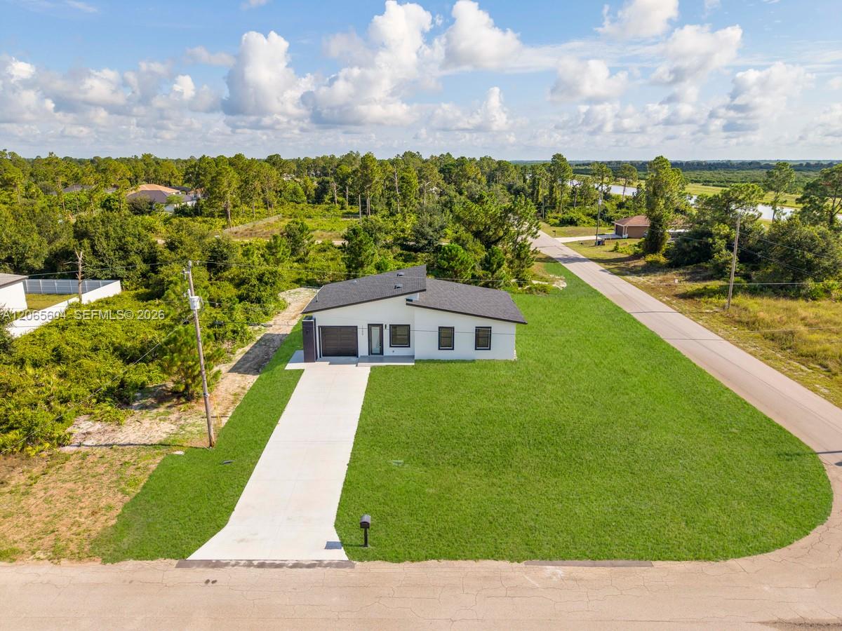 1255 Nimitz Property Photo 3