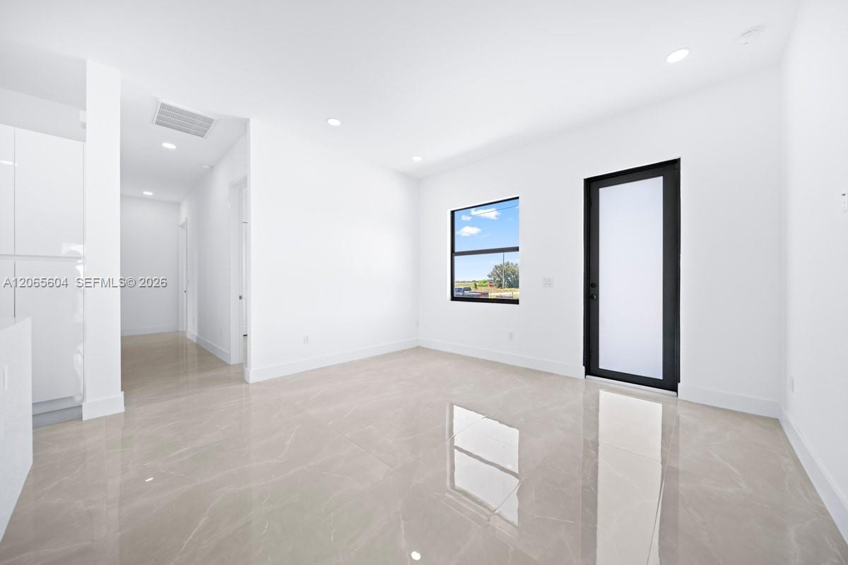 1255 Nimitz Property Photo 14