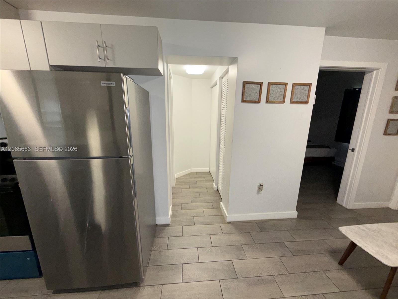 1604 Sw 9th Street B Property Photo 4
