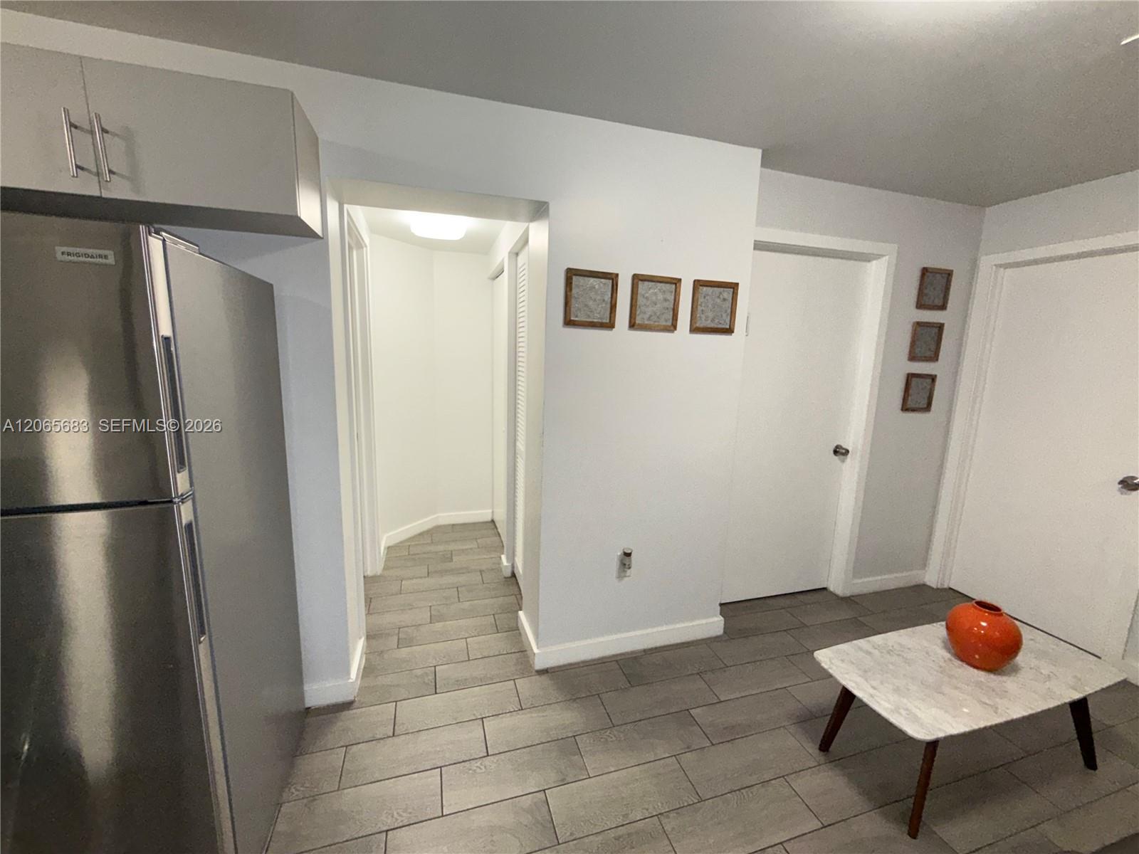1604 Sw 9th Street B Property Photo 5