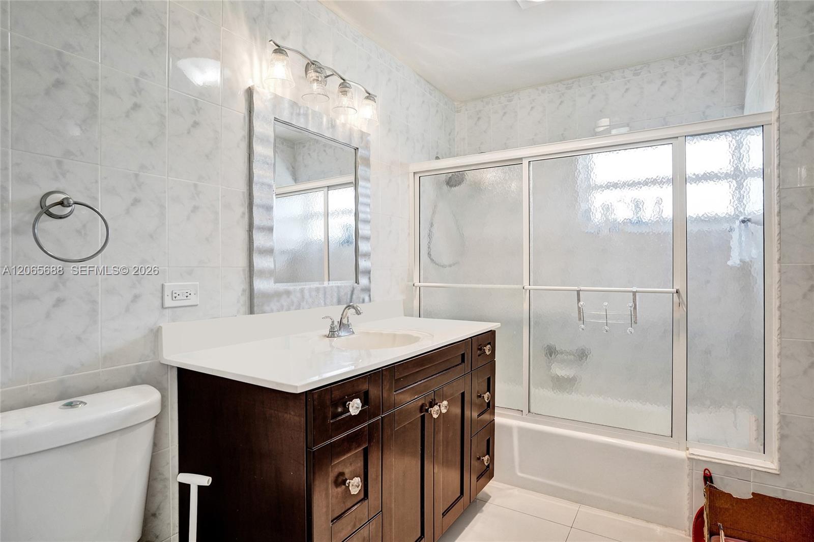 215 Se 3rd Avenue 501c Property Photo 21