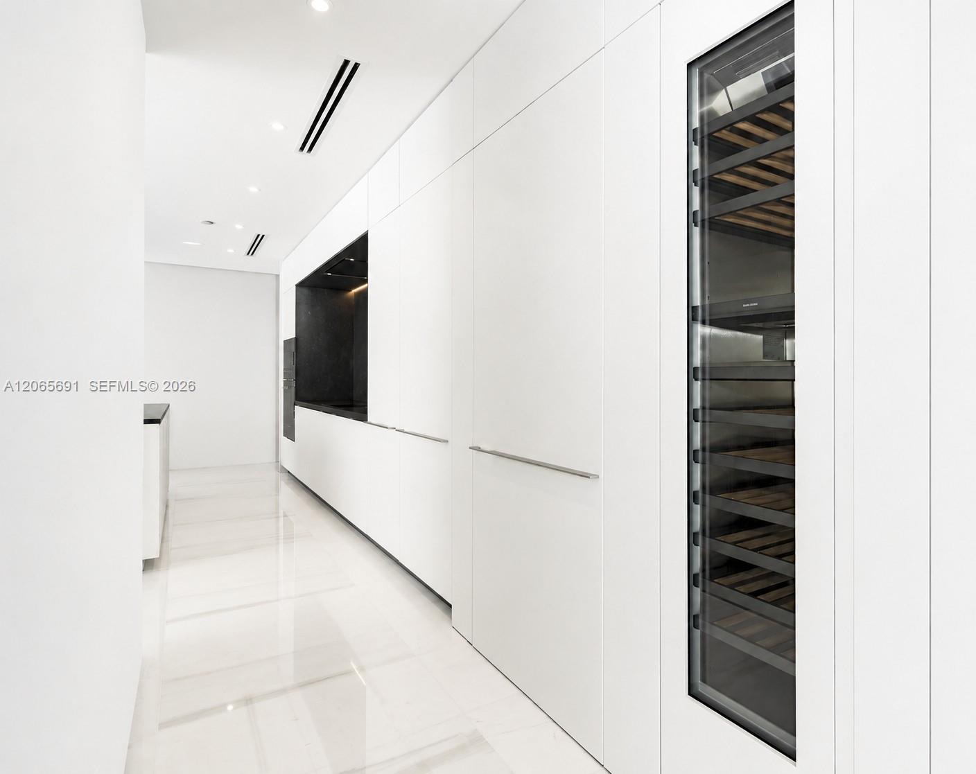 300 Biscayne Boulevard Way 4201e Property Photo 9
