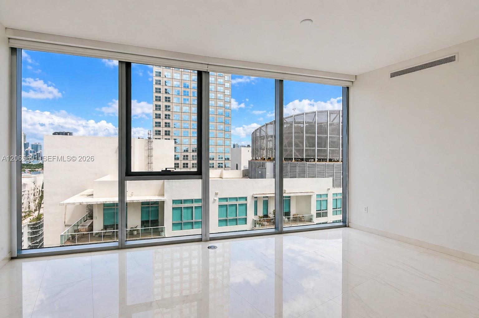 300 Biscayne Boulevard Way 4201e Property Photo 17