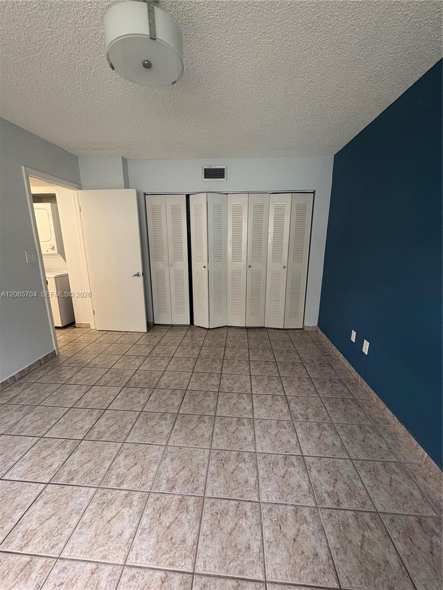 18236 Mediterranean Boulevard 3-12 Property Photo 7