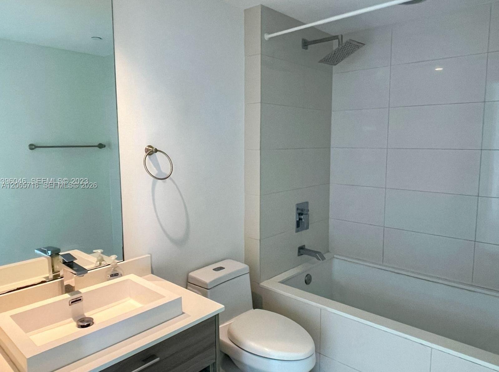 1300 S Miami Avenue 1008 Property Photo 7