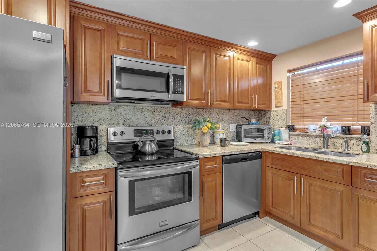 6231 Sw 138th Court Property Photo 4
