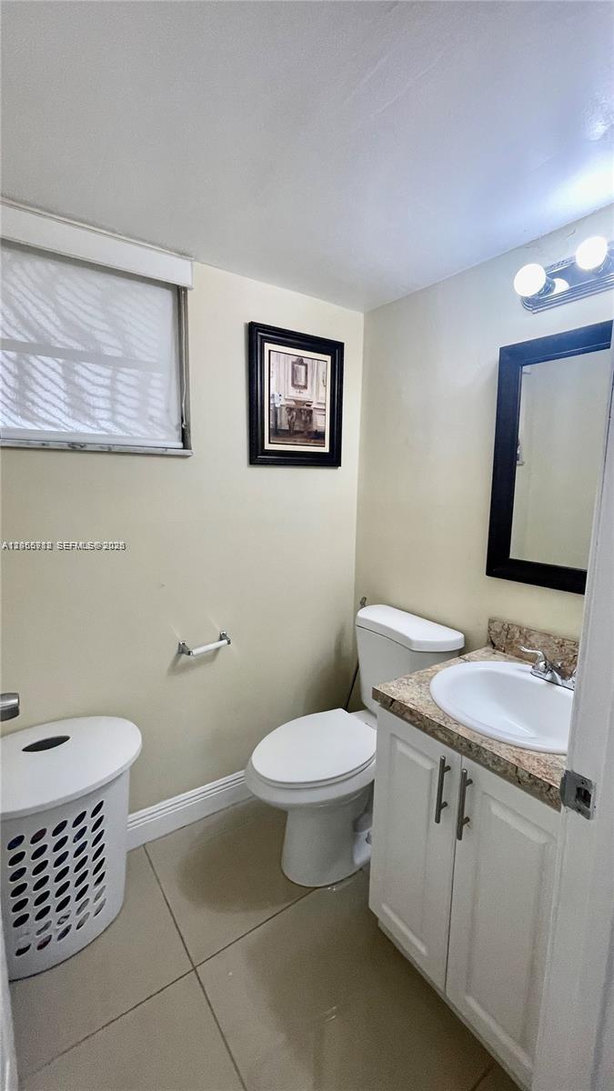 8850 Fontainebleau Boulevard 401 Property Photo 14