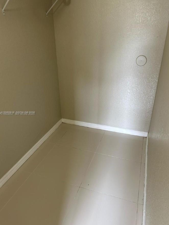 61 Ne 13th Avenue Property Photo 9