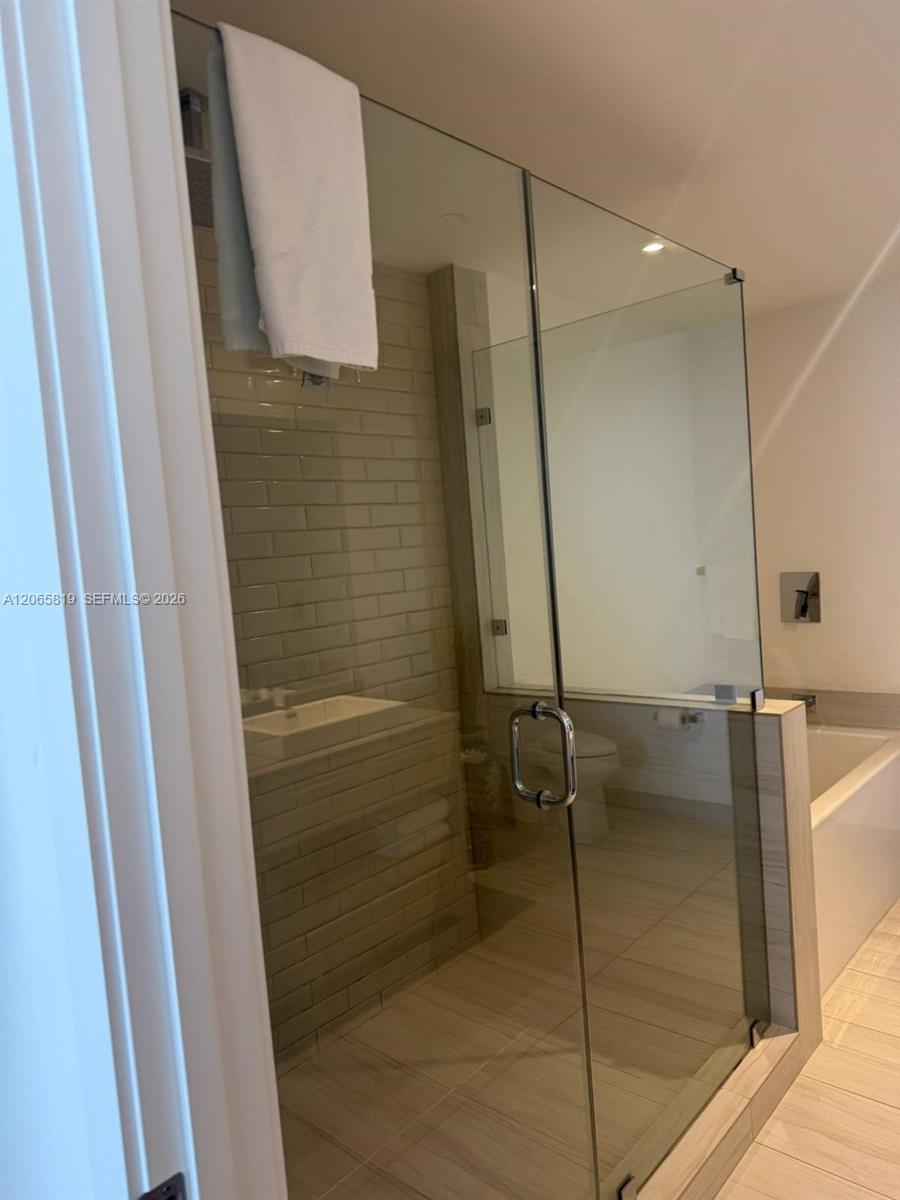 4010 S Ocean Drive T3507 Property Photo 16