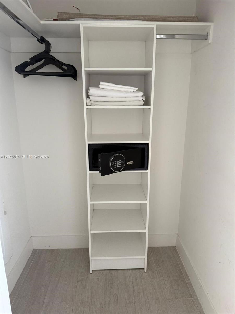 4010 S Ocean Drive T3507 Property Photo 18